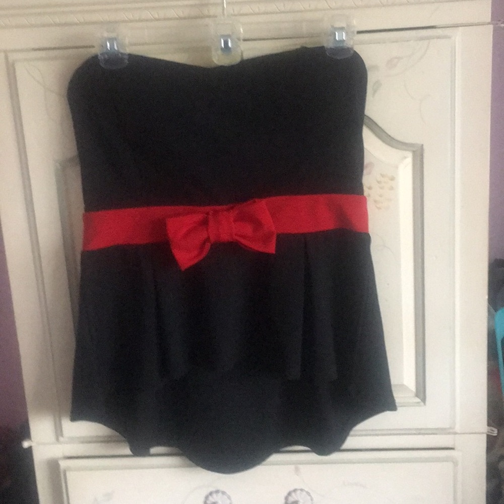 Windsor high low tube top with bow